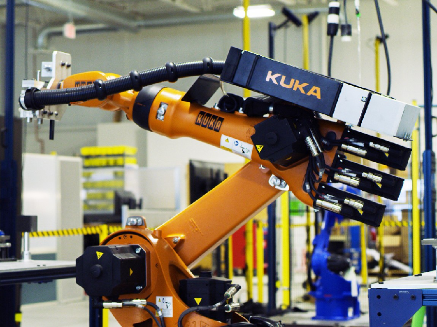 Things You Should Know About Robotic Machine Tending - that datadude